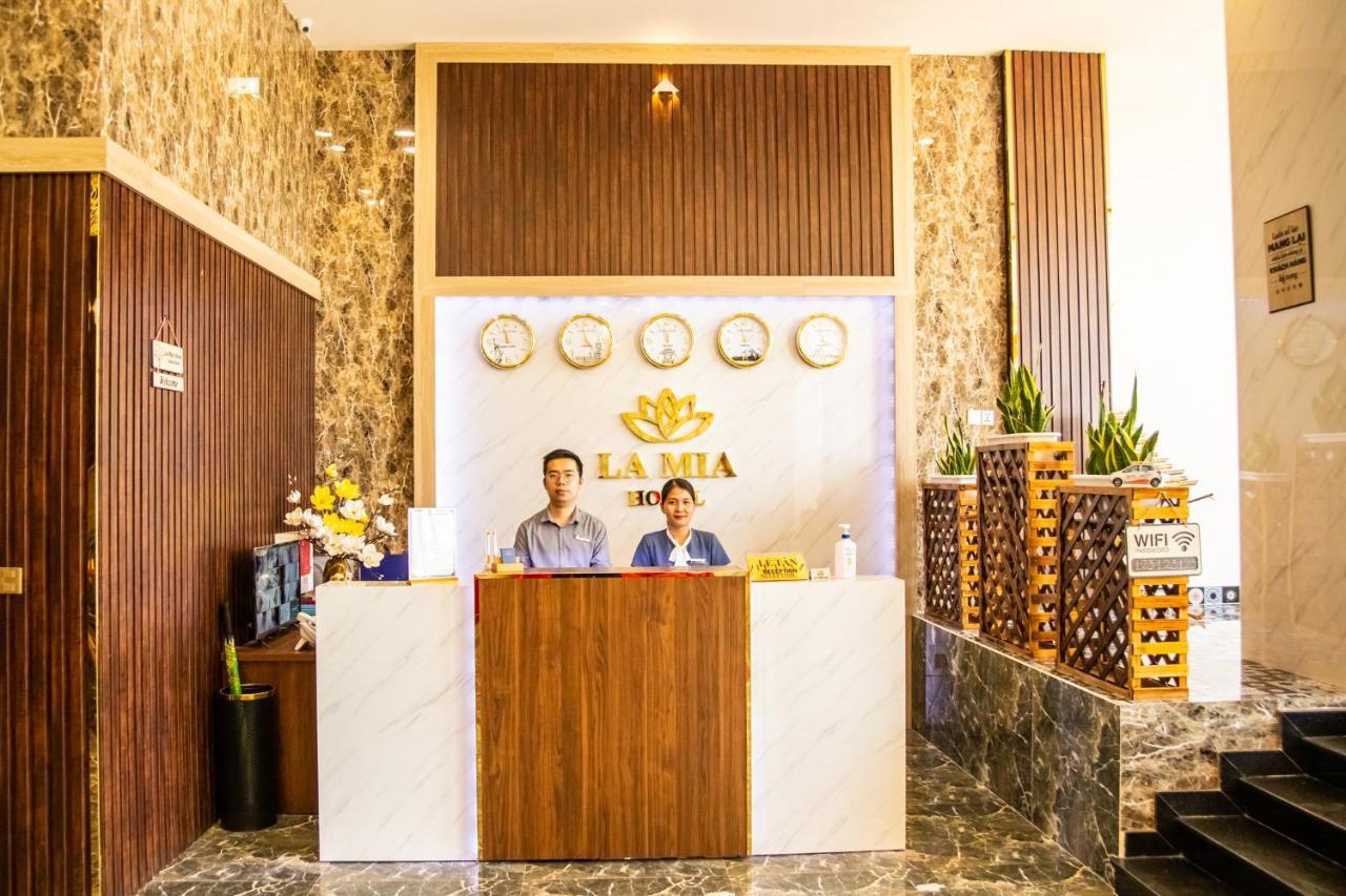 La Mia Lakeview Hotel Pleiku Extérieur photo