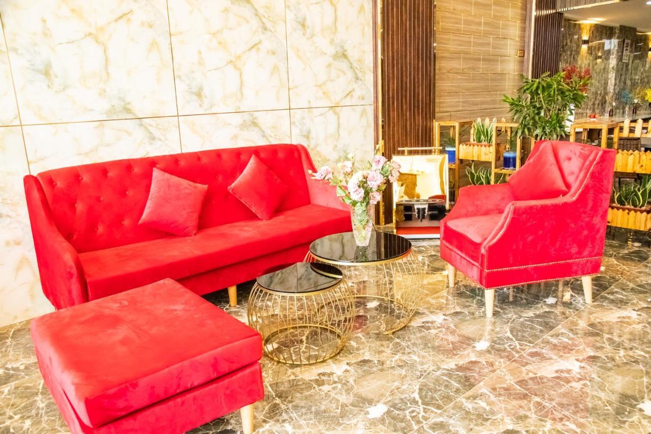 La Mia Lakeview Hotel Pleiku Extérieur photo