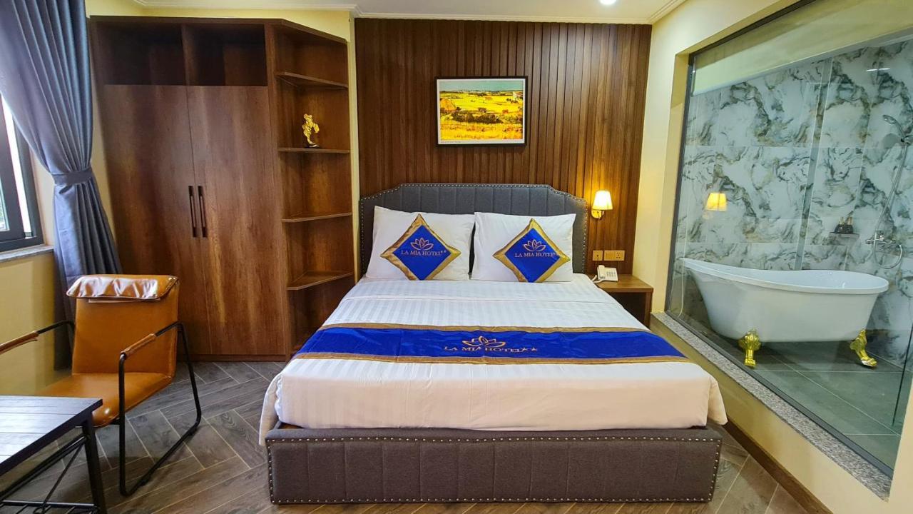 La Mia Lakeview Hotel Pleiku Extérieur photo